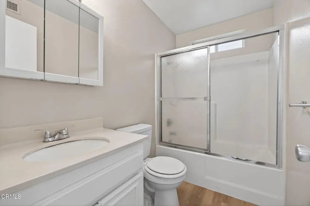 360 Melrose Drive, Oxnard, California 93035 home-pic-13